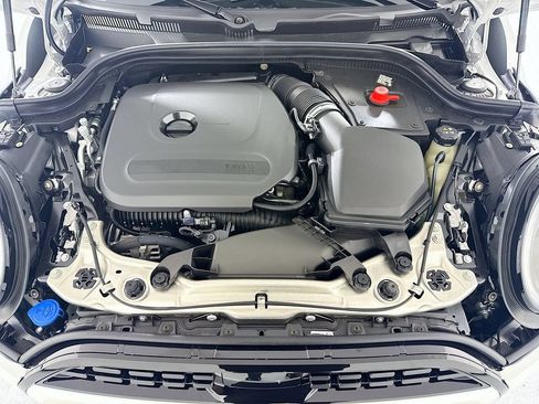 New 2026 MINI Cooper 2-Door Hardtop FWD image 27