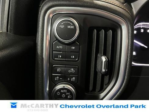 Used 2021 GMC Sierra 1500 AT4 w/ AT4 Premium Package AWD/4WD image 17