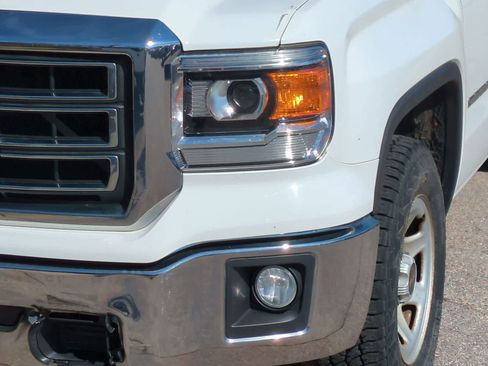 Used 2015 GMC Sierra 1500 2WD Regular Cab image 11