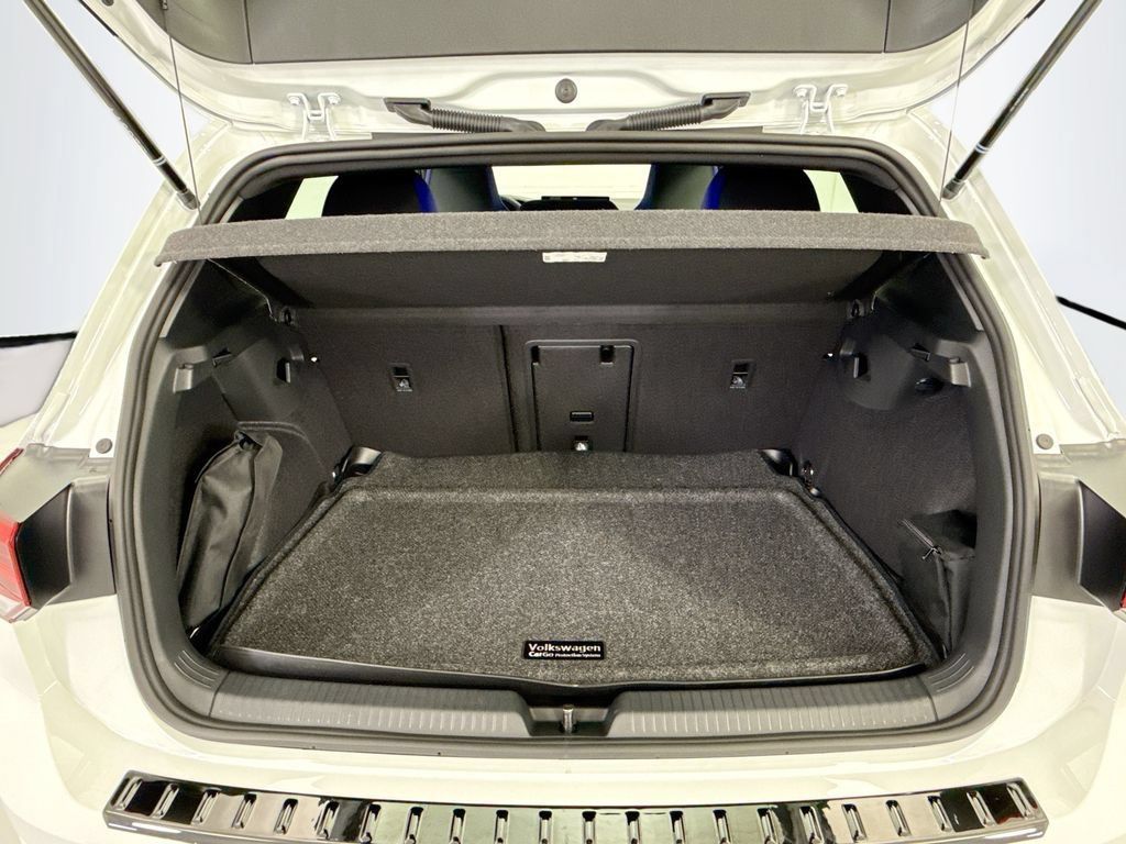 New 2026 Volkswagen Golf w/ Euro Style Package AWD/4WD image 27