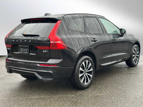 Used 2025 Volvo XC60 B5 Core w/ Protection Package Premier image 3