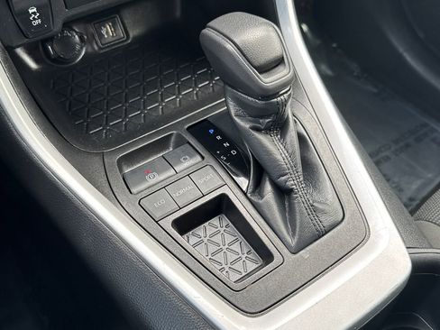 Used 2023 Toyota RAV4 LE image 26