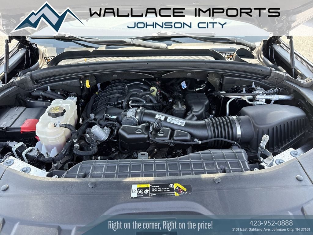 Used 2023 Jeep Grand Cherokee Limited AWD/4WD image 44
