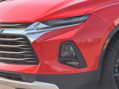 Used 2020 Chevrolet Blazer LT FWD image 8