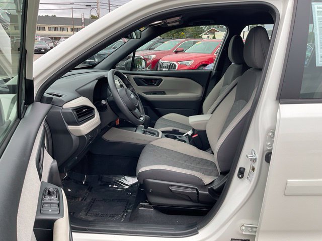Certified 2025 Subaru Forester AWD/4WD image 14