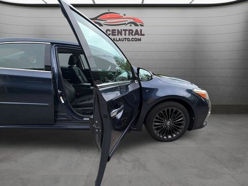 Used 2016 Toyota Avalon Touring w/ Protection Package FWD image 28