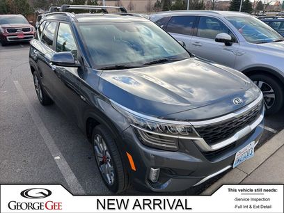 Used 2021 Kia Seltos SX w/ SX Sunroof Package
