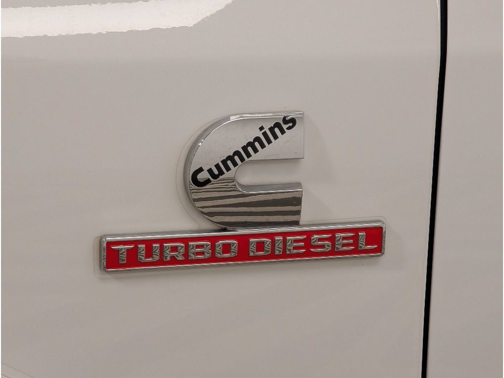 Used 2021 RAM 3500 Laramie AWD/4WD image 7