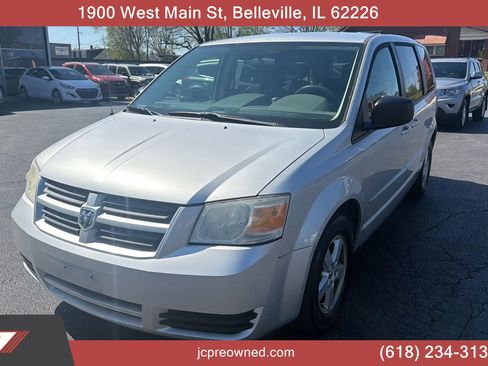 Used 2010 Dodge Grand Caravan SE image 1