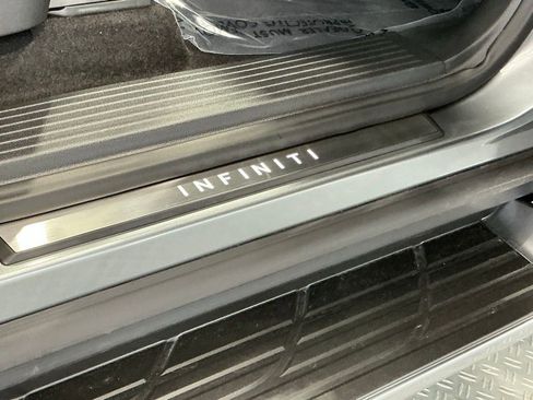 Used 2026 INFINITI QX80 4WD w/ Sport Exterior Package image 45