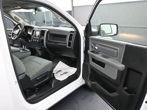 Used 2019 RAM 1500 Tradesman w/ Popular Equipment Group image 40