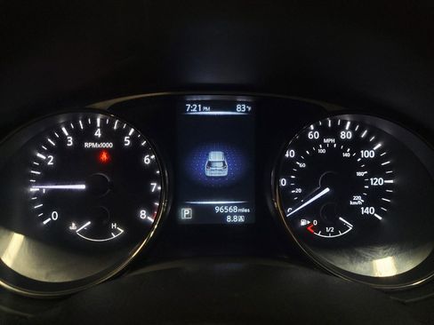 Used 2015 Nissan Rogue SV AWD/4WD image 23