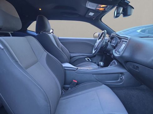 Used 2015 Dodge Challenger R/T w/ Quick Order Package 28B R/T image 16