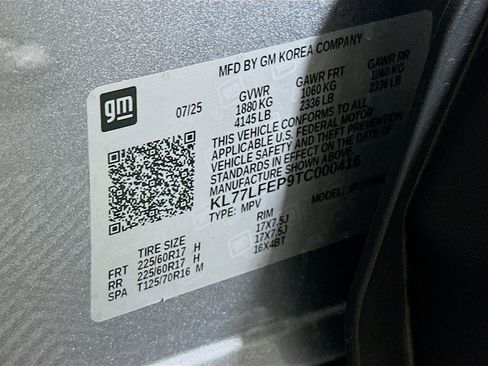Used 2026 Chevrolet Trax LS w/ LS Convenience Package FWD image 12