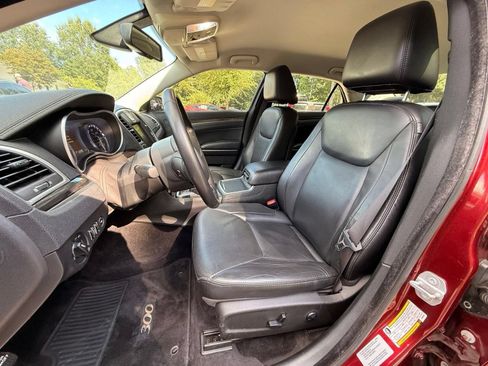Used 2015 Chrysler 300 Limited w/ 300 Premium Group RWD image 14