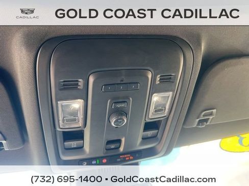 Used 2023 GMC Yukon SLT AWD/4WD image 27
