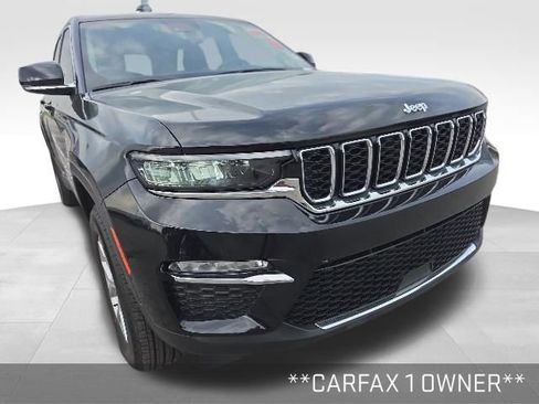 Used 2023 Jeep Grand Cherokee Limited AWD/4WD image 2