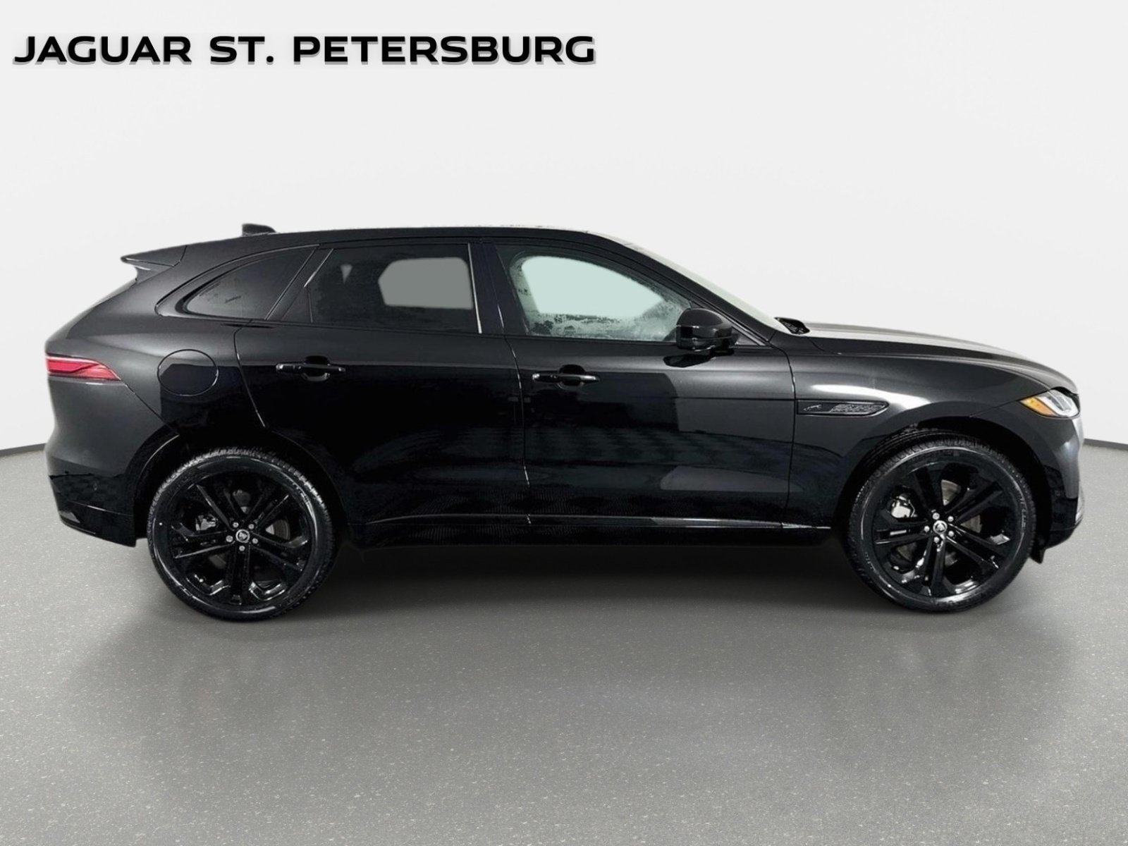 New 2026 Jaguar F-PACE R-Dynamic S AWD/4WD image 4