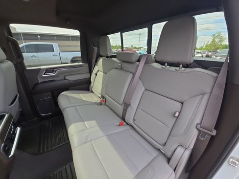 Used 2024 Chevrolet Silverado 3500 LTZ w/ LTZ Convenience Package AWD/4WD image 28