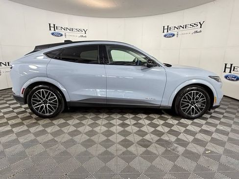 Used 2025 Ford Mustang Mach-E Premium AWD/4WD image 10