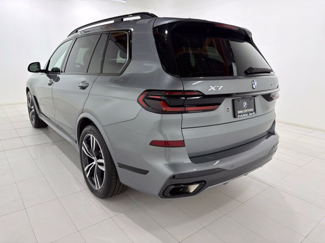 Certified 2024 BMW X7 xDrive40i w/ M Sport Package AWD/4WD image 5