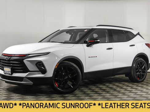 Used 2023 Chevrolet Blazer LT w/ LPO, Floor Liner Package image 2