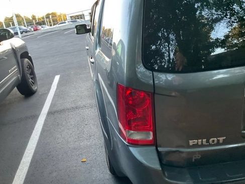 Used 2012 Honda Pilot Touring image 8