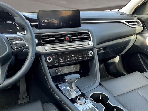 New 2026 Genesis G70 2.5T image 6