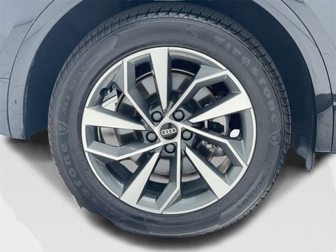 Used 2023 Audi Q5 2.0T Premium Plus w/ Premium Plus Package image 53