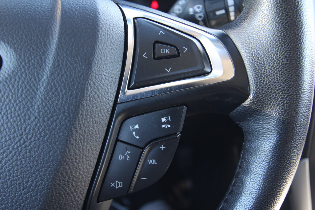 Used 2024 Ford Edge SEL AWD/4WD image 21