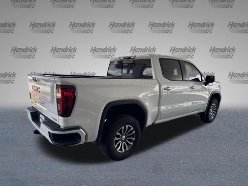 Used 2023 GMC Sierra 1500 AT4 w/ Technology Package AWD/4WD image 10