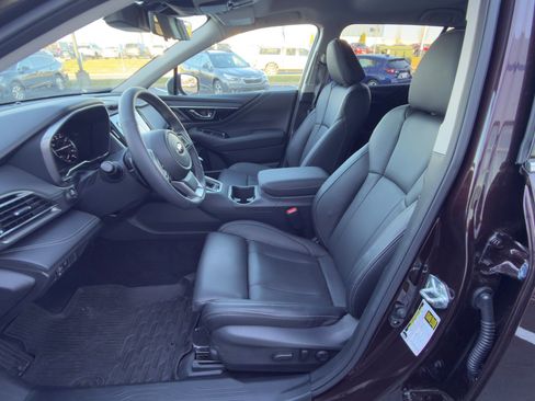 Used 2025 Subaru Outback Touring image 17