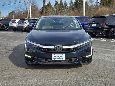 Certified 2018 Honda Clarity Touring image 2