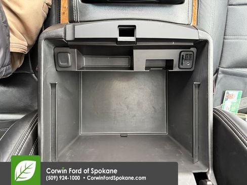 Used 2015 GMC Yukon Denali image 35