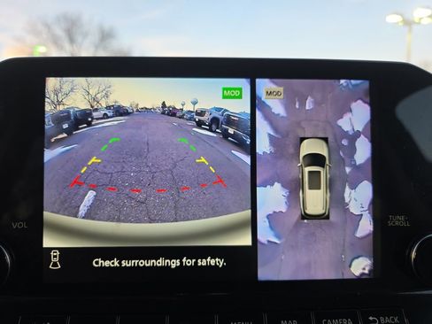 Used 2024 Nissan Pathfinder SL w/ SL Premium Package image 22