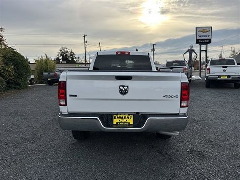 Used 2024 RAM 1500 Classic SLT image 4