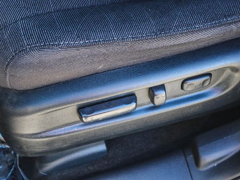 Certified 2022 Honda Pilot Sport image 22