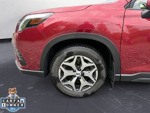 Used 2023 Subaru Forester Premium AWD/4WD image 15
