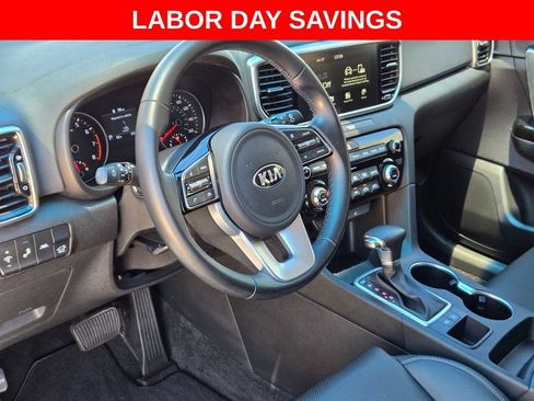 Used 2021 Kia Sportage EX FWD image 9