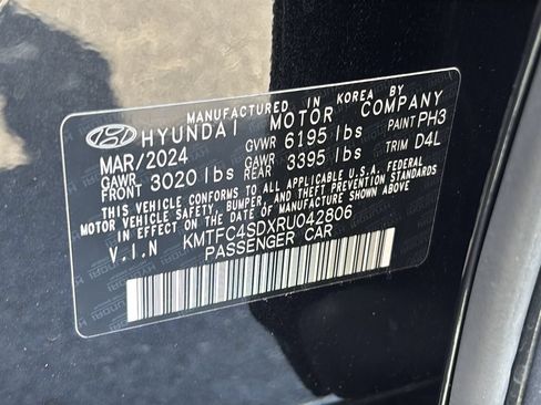 Used 2024 Genesis G90 3.5T AWD/4WD image 40