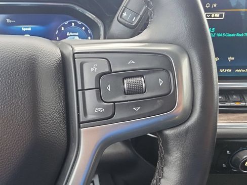Used 2023 Chevrolet Silverado 1500 LT AWD/4WD image 13