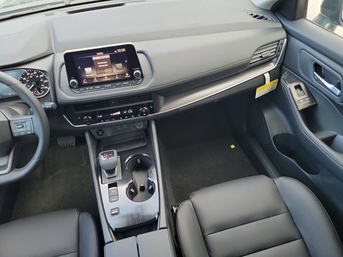New 2026 Nissan Rogue Dark Armor FWD image 18