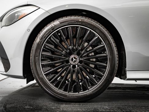 New 2026 Mercedes-Benz CLE 300 4MATIC Coupe image 13