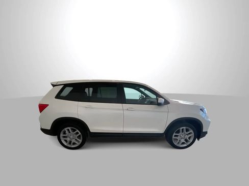 Used 2024 Honda Passport EX-L image 9