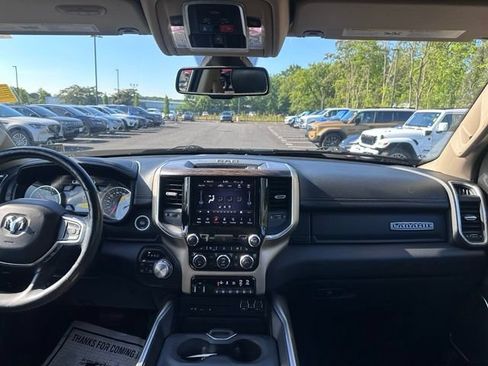 Used 2019 RAM 1500 Laramie AWD/4WD image 26