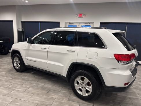 Used 2016 Jeep Grand Cherokee Laredo w/ Quick Order Package 23E image 11