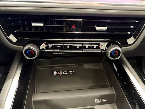 New 2026 Chevrolet Suburban Premier w/ Sun And Tow Package image 41