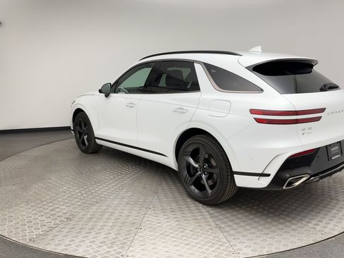 Certified 2026 Genesis GV70 3.5T Sport Prestige AWD/4WD image 4