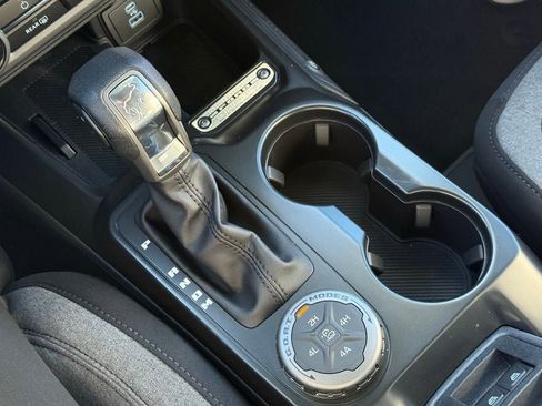 New 2025 Ford Bronco Base w/ Sasquatch Package image 31