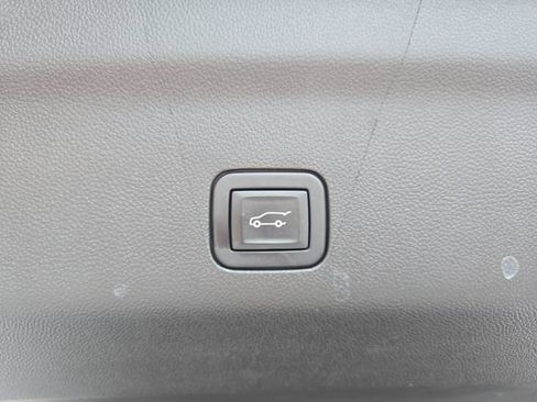 Used 2022 Chevrolet Tahoe High Country w/ Max Trailering Package AWD/4WD image 32